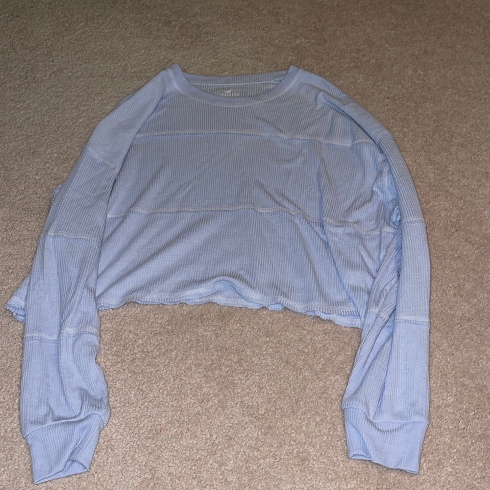 Blue cropped Hollister Long Sleeved Top✨